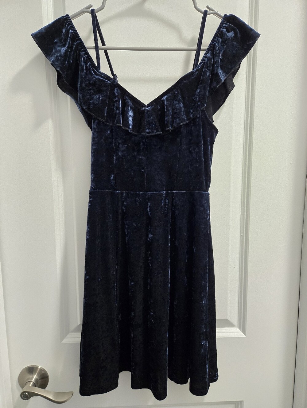 American Eagle Velvet Ruffle Off-Shoulder Dress - Navy - XXS